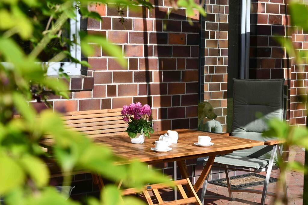 Unser Traumhaus Mit Wunderschoenem Garten Aurich Kültér fotó