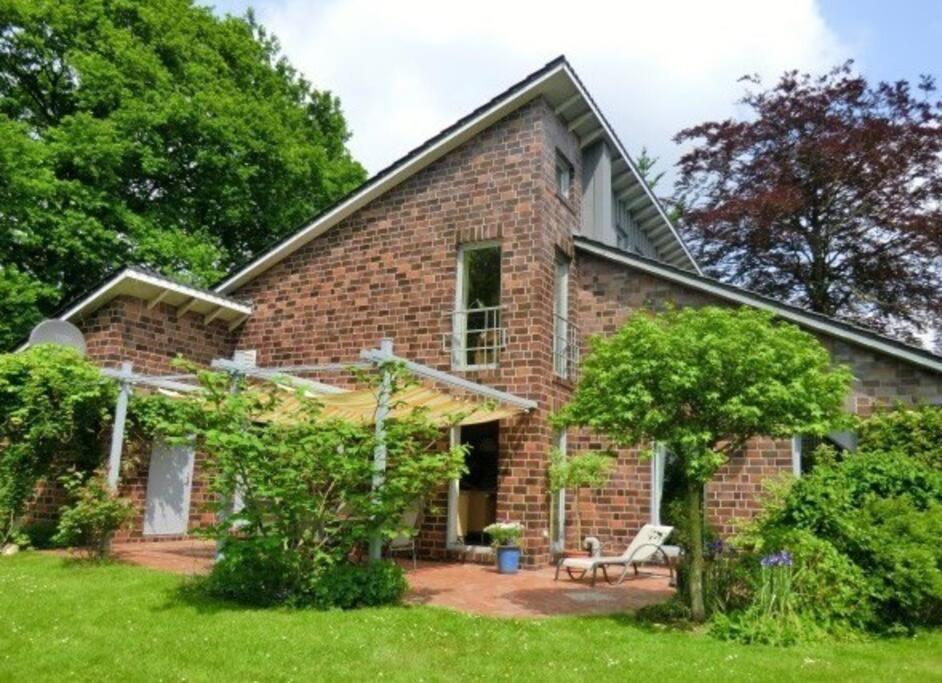 Unser Traumhaus Mit Wunderschoenem Garten Aurich Kültér fotó